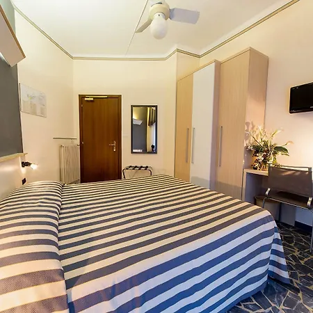 Igea Mhotelsgroup Отель 3*