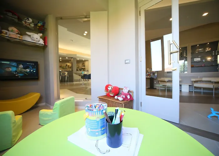 Szálloda Igea Mhotelsgroup Diano Marina