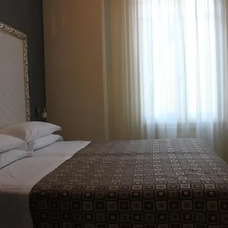 Hotell Igea Diano Marina