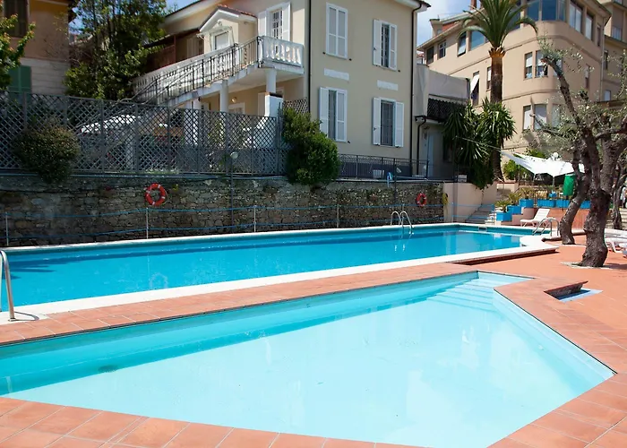 Igea Mhotelsgroup Отель